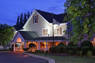 Country Inn & Suites Freeport
