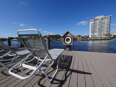Holiday Isle Yacht Club
