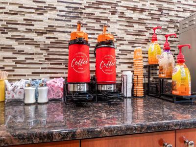 Econo Lodge Woodbridge