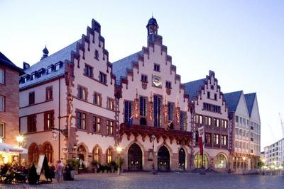 Premier Inn Frankfurt City Centre