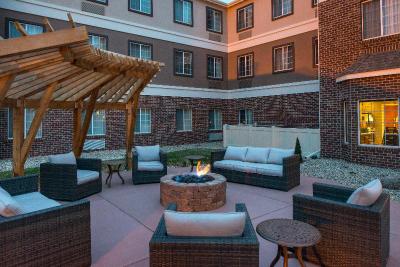 Staybridge Suites Sioux Falls At Empire Mall