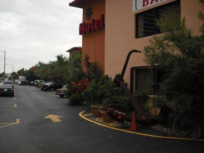 Fort Lauderdale Beach Resort Hotel & Suites
