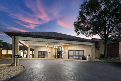 Baymont Inn and Suites by Wyndham Farmington MO