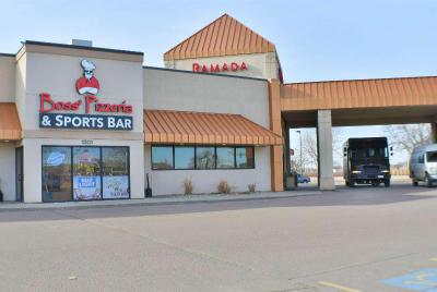 Ramada by Wyndham Sioux Falls Arpt & Suites