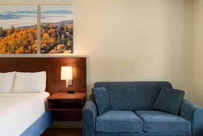 Days Inn by Wyndham Dillon