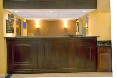 Super 8 by Wyndham Dania/Fort Lauderdale Arpt