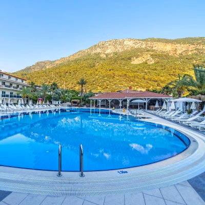 Montebello Resort & Spa