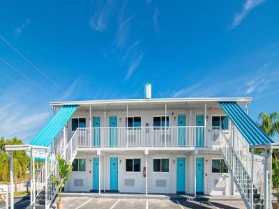 Tip Top Isles Resort & Marina