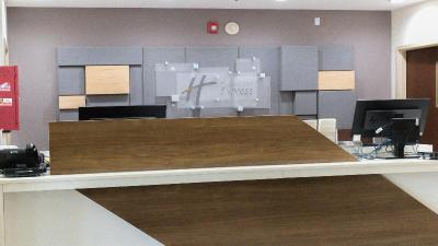 Holiday Inn Express & Suites Hope Mills