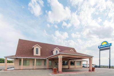 Days Inn by Wyndham Fort Worth West