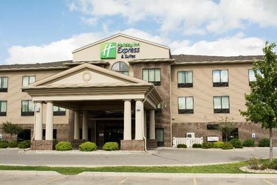 Holiday Inn Express Hotel & Suites Mason City