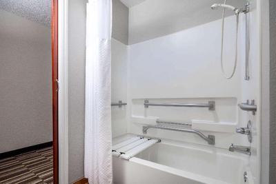 Microtel Inn & Suites By wyndham Atlanta/Buckhead