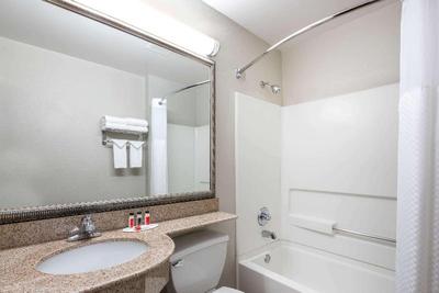 Microtel Inn & Suites By wyndham Atlanta/Buckhead