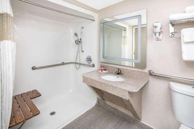 Ramada Limited Suites Alpharetta