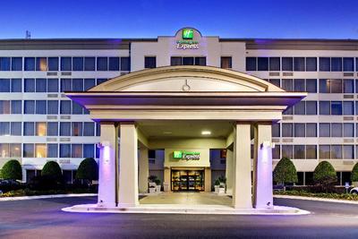 Holiday Inn Express Atlanta - Kennesaw
