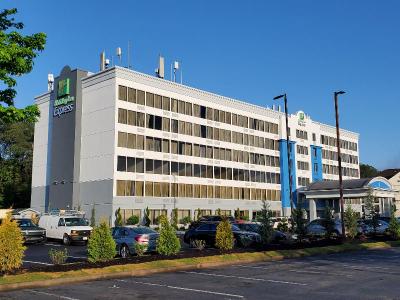 Holiday Inn Express Atlanta - Kennesaw