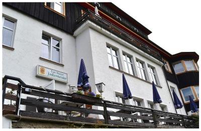 Zum Harzer Jodlermeister