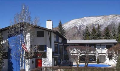 St. Moritz Lodge & Condos