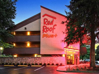 Red Roof PLUS+ Atlanta - Buckhead