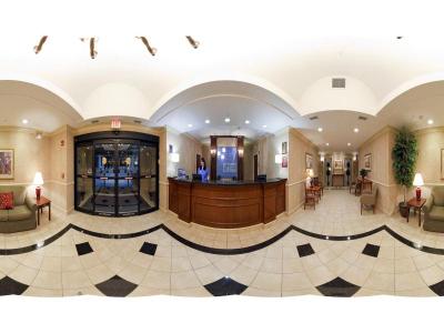 Holiday Inn Express Hotel & Suites Clifton Park