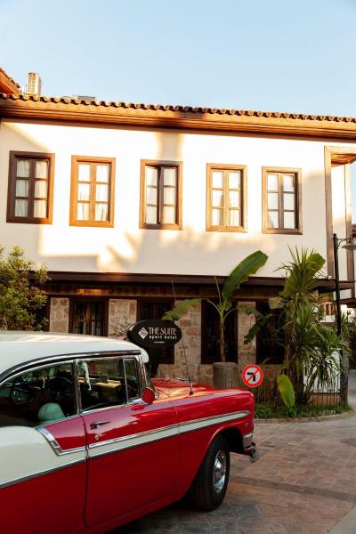 The Suite Apart Hotel