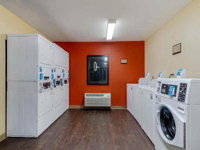 Extended Stay America - Atlanta - Kennesaw Town Ce