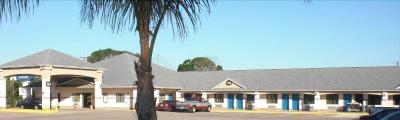 The Executive Inn & Suites