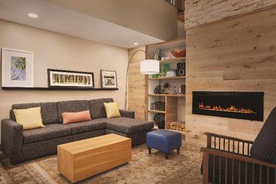 Country Inn & Suites Lawrenceville