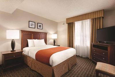 Country Inn & Suites Lawrenceville