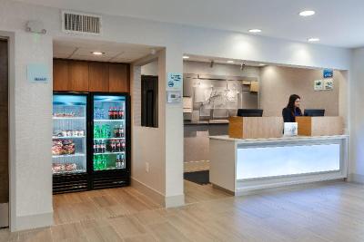 Holiday Inn Express Alpharetta - Roswell