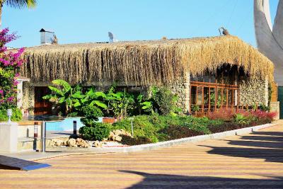 Adenya Hotel & Resort