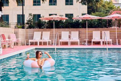 Downright Austin, a Renaissance Hotel