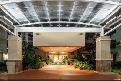 Holiday Inn Hotel & Suites Atlanta Airport North