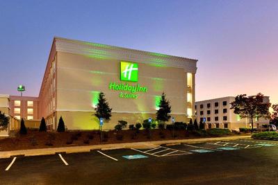 Holiday Inn Hotel & Suites Atlanta Airport North