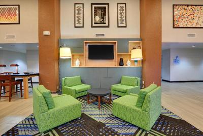 Holiday Inn Express & Suites Austin Round Rock