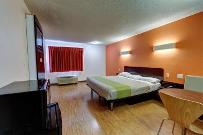 Motel 6 Houston-Hobby