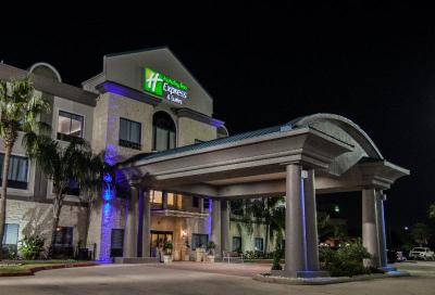 Holiday Inn Express Hotel & Suites Houston-Alvin