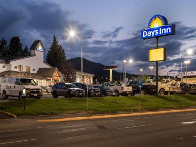 Days Inn by Wyndham Helena