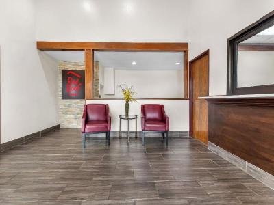 Super 8 by Wyndham Huntsville Alabama