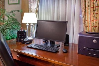 Country Inn & Suites, Holland, MI