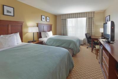 Country Inn & Suites, Holland, MI