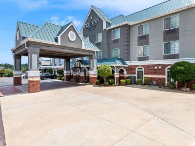 Country Inn & Suites, Hot Springs, AR