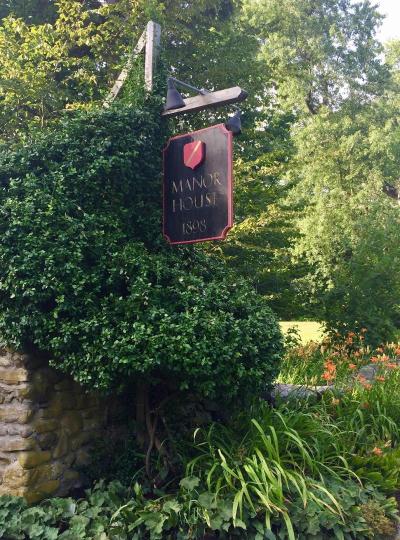 Manor House Bed & Breakfast