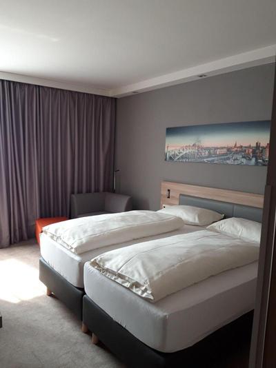 TOP CityLine Panorama Harburg