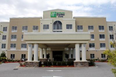 Holiday Inn Express Hotel & Suites Havelock NW - N