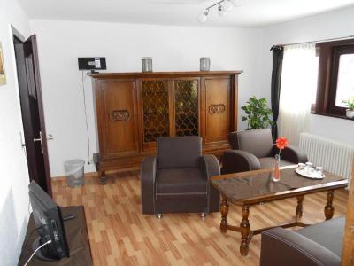 Hotel &Restaurant Time-Out