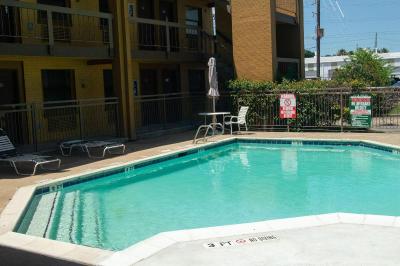 America's Inn Sugarland/Stafford
