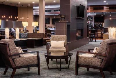 Delta Hotels by Marriott Helena Colonial
