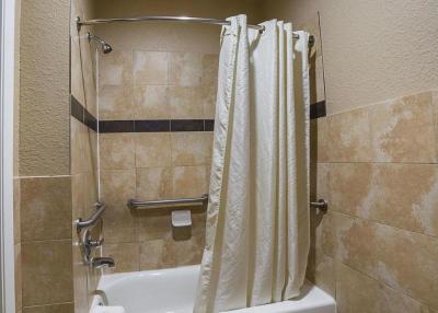 Scottish Inn & Suites Baytown