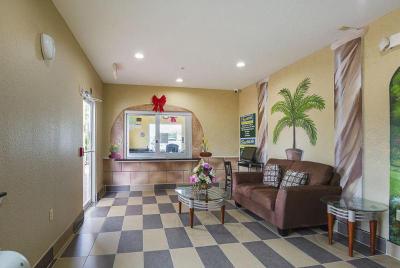 Scottish Inn & Suites Baytown